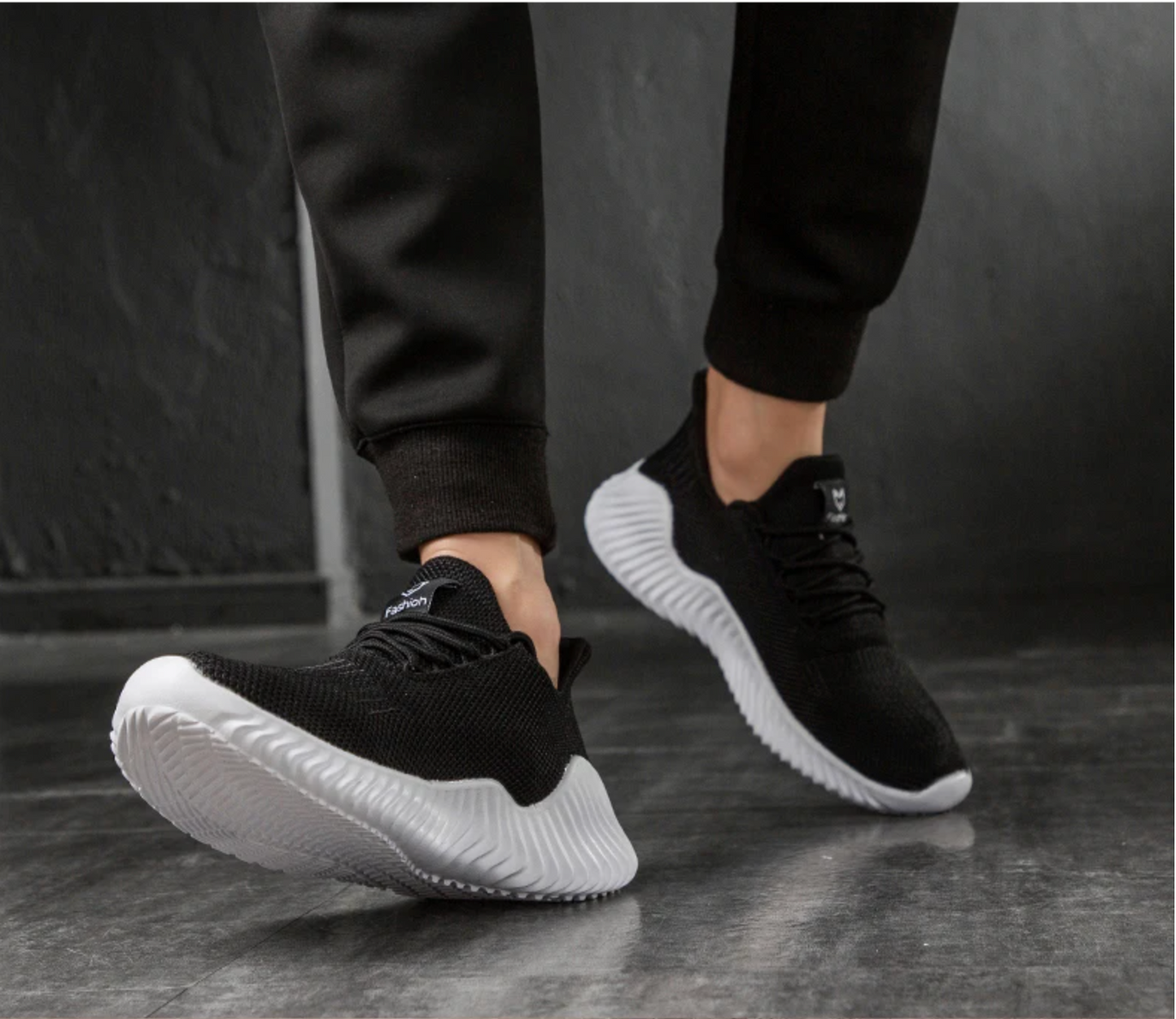 LTLG Mens Running Trainers (Black)